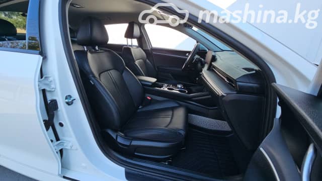 Kia K5 III Рестайлинг LPi 2.0 AT