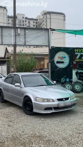 Honda Accord VI 2.0 AT