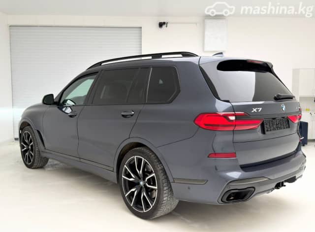 BMW X7 I (G07) 50i 4.4 AT 4WD