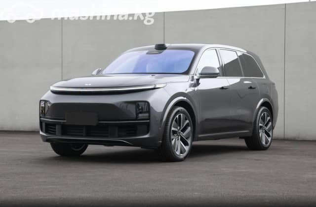 LiXiang L9 Рестайлинг 1.5hyb AT 4WD