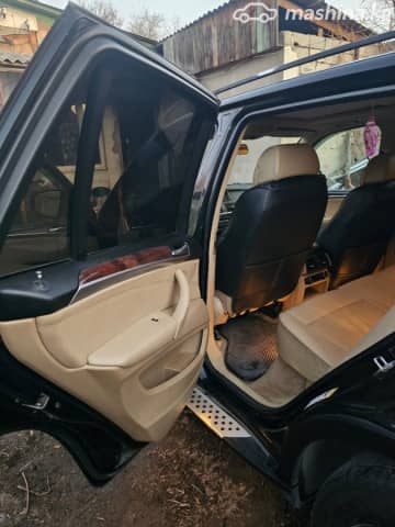 BMW X5 II (E70)