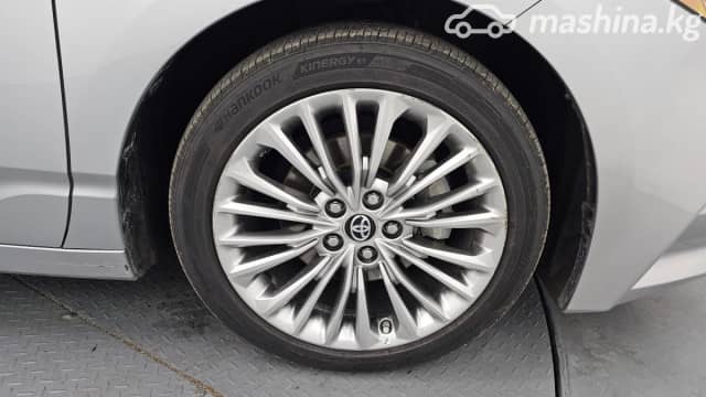 Toyota Avalon V 2.5hyb CVT
