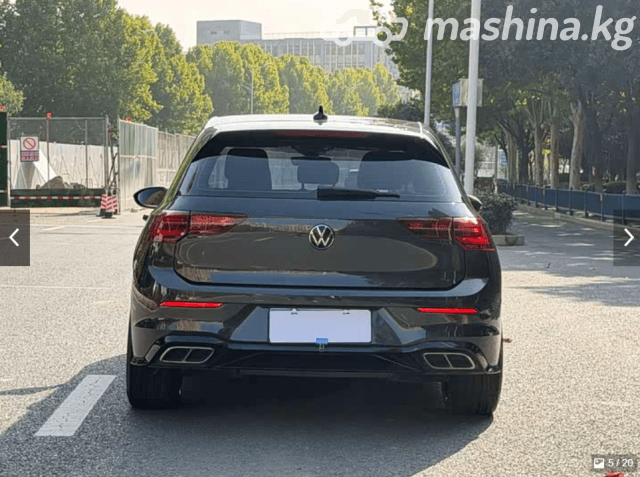Volkswagen Golf VIII 1.4 AT