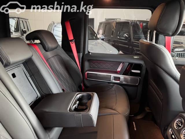 Mercedes-Benz G-Класс AMG II (W465) Рестайлинг 63 AMG 4.0 AT 4WD