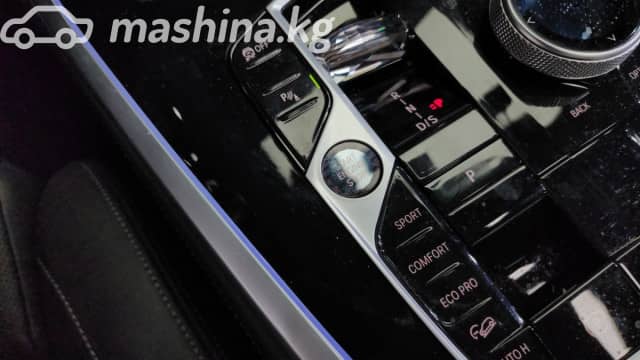 BMW X7 I (G07) Рестайлинг 40i 3.0 AT 4WD