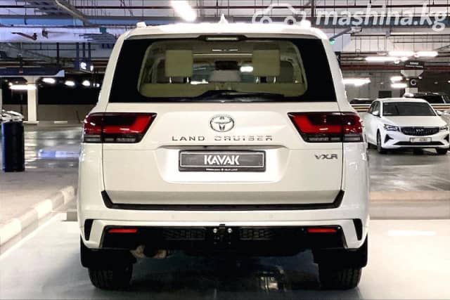 Toyota Land Cruiser 300 Series 4.0 AT 4WD