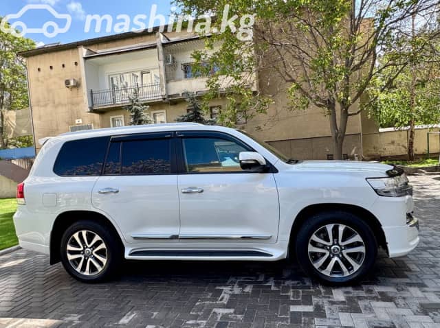 Toyota Land Cruiser 200 Series Рестайлинг 2 4.6 AT 4WD