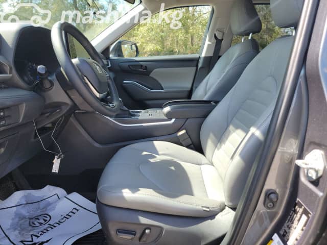 Toyota Highlander IV (U70) 2.5hyb AT 4WD