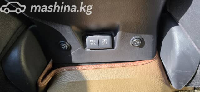 Toyota Camry VIII (XV70) 2.5 AT