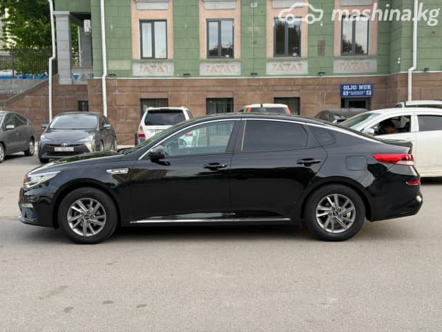 Kia K5 II 2.0 AT