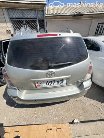 Toyota Corolla Verso I Рестайлинг 1.8 AT