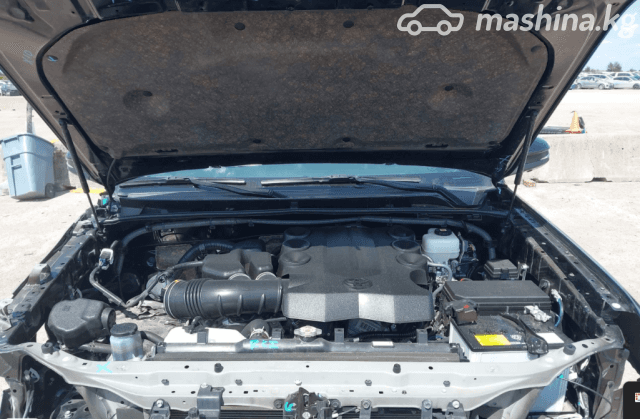 Toyota 4Runner V Рестайлинг 4.0 AT 4WD