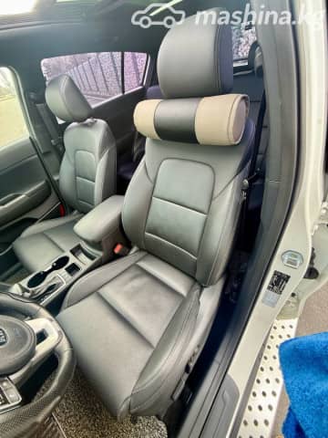 Kia Sportage IV Рестайлинг 2.0d AT