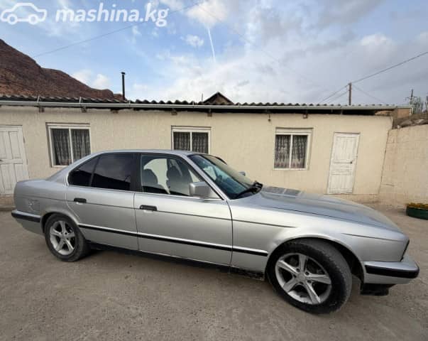 BMW 3 серии II (E30) 320i 2.0 MT