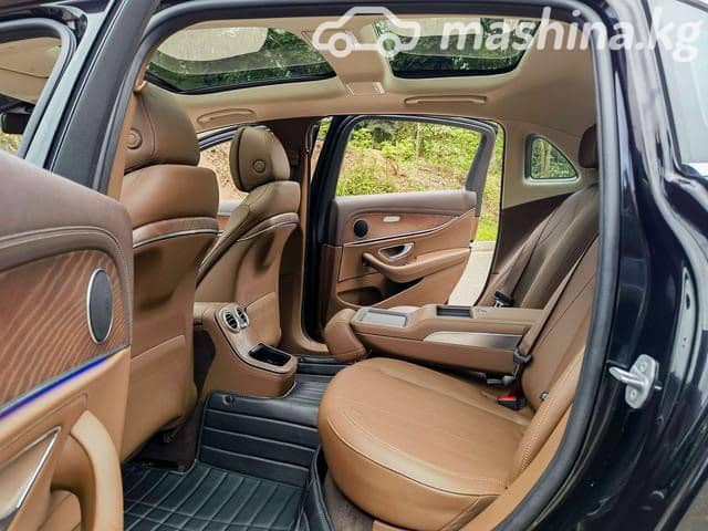 Mercedes-Benz E-Класс V (W213, S213, C238) Рестайлинг 300 L 2.0 AT