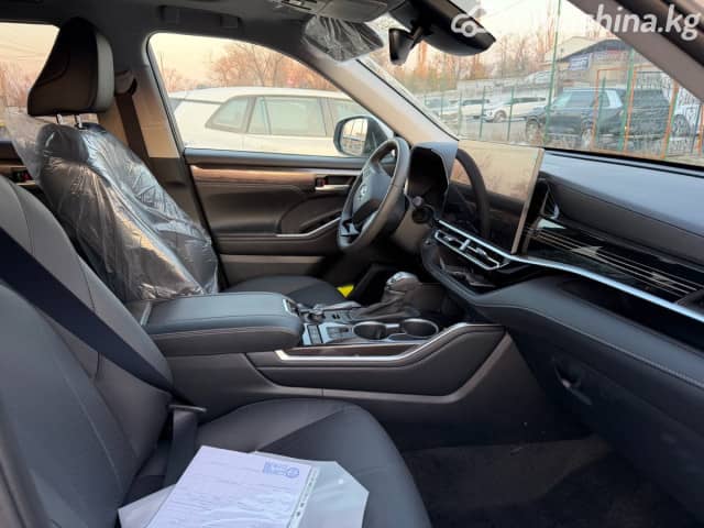 Toyota Highlander IV (U70) 2.0 AT 4WD