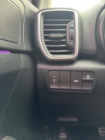 Kia Sportage IV Рестайлинг 2.0d AT