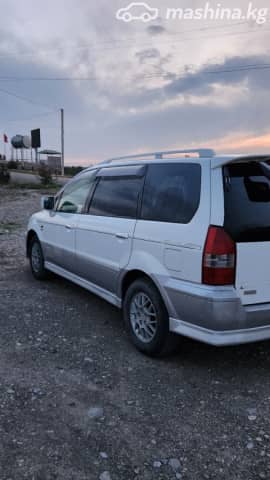Mitsubishi Chariot III 2.4 AT 4WD