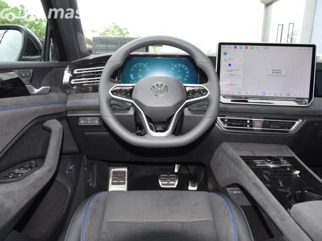 Volkswagen Tiguan III (China Market) 2.0 AMT