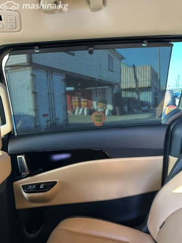 Kia Carnival IV 2.2d AT