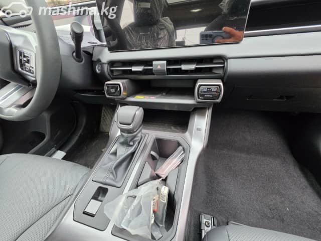 Toyota RAV4 V (XA50) 2.5 AT 4WD