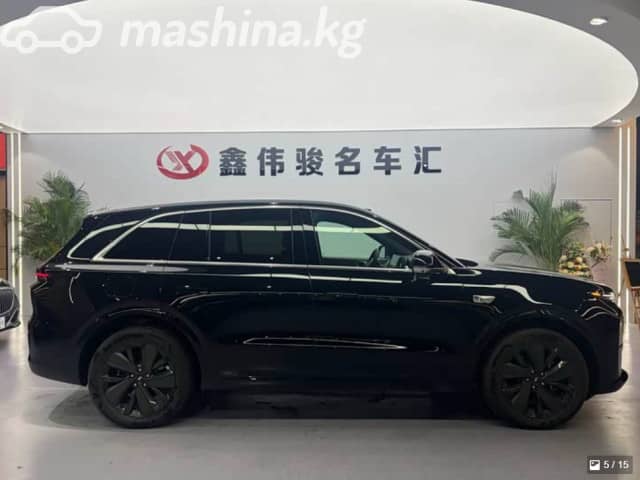 LiXiang L6 1.5hyb AT 4WD