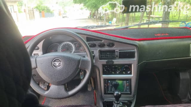 Daewoo Nexia I Рестайлинг 1.6 MT