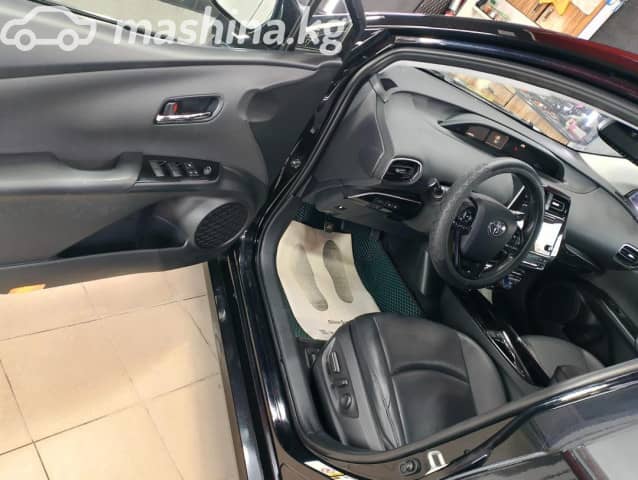 Toyota Prius IV Рестайлинг (XW50) 1.8hyb AT
