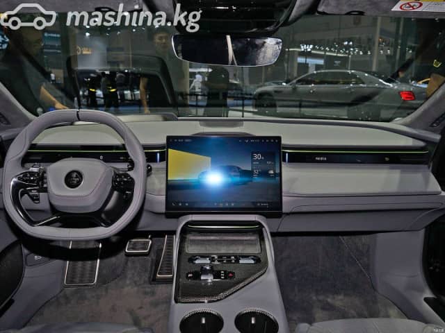 Lotus Emeya Electro AT 4WD