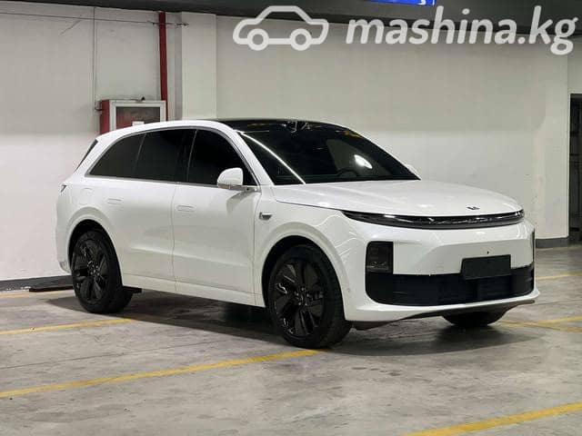 LiXiang L6 1.5hyb AT 4WD