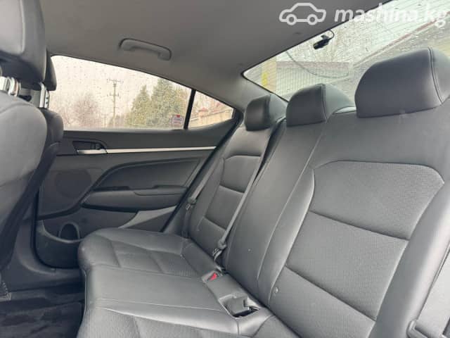 Hyundai Avante VI Рестайлинг 1.6 CVT