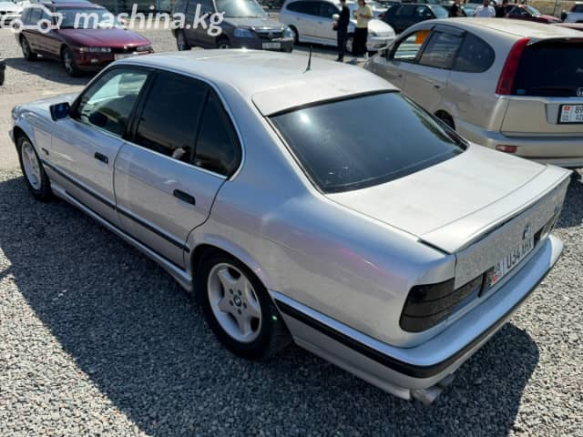 BMW 5 серии III (E34) 525i 2.5 MT