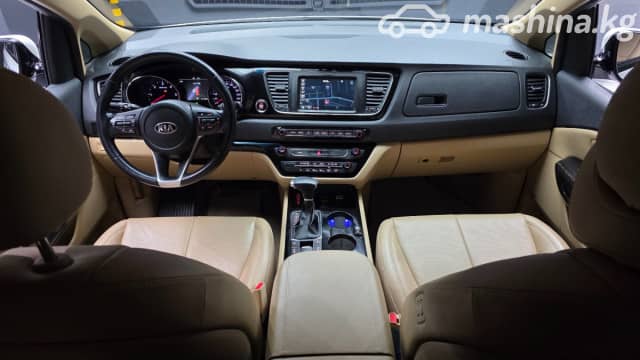 Kia Carnival III 2.2d AT