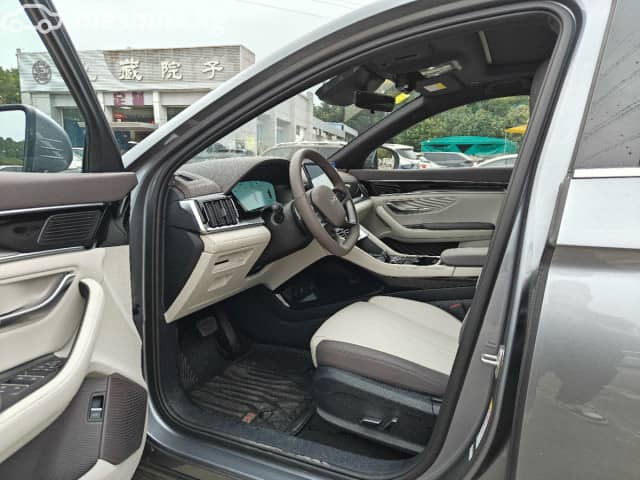 BYD Song Plus I Рестайлинг 18.3 kWh 1.5hyb AT