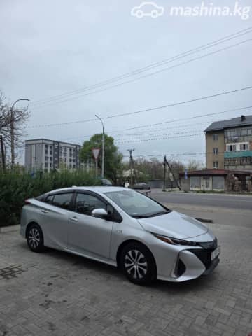 Toyota Prius IV Рестайлинг (XW50) 1.8hyb AT