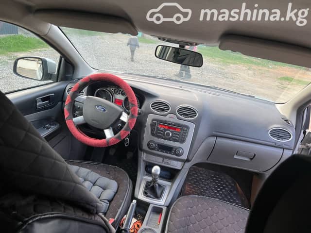 Ford Focus II Рестайлинг 1.6 MT