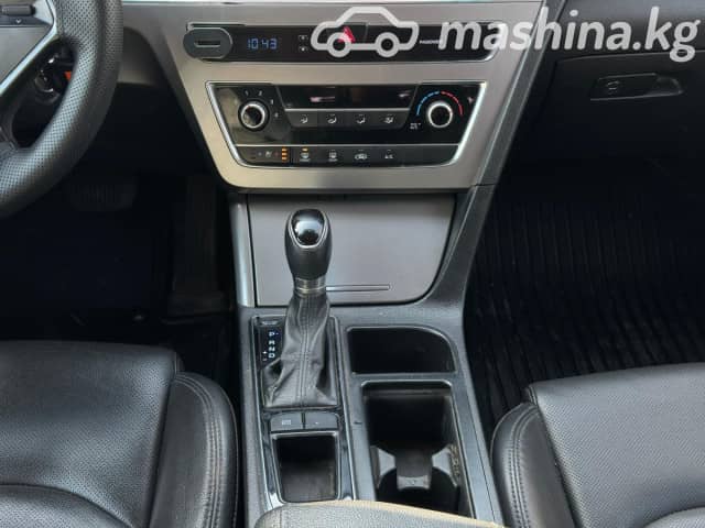 Hyundai Sonata VII (LF) LPi 2.0 AT