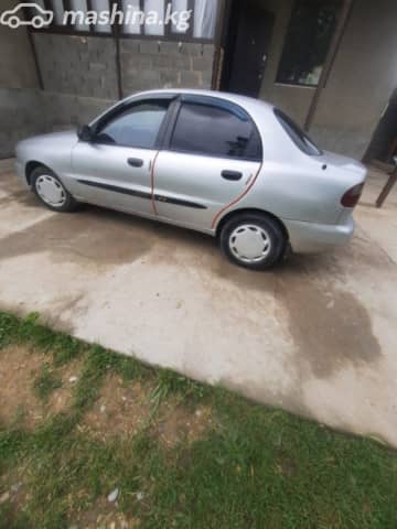 Daewoo Lanos (Sens) 1.6 MT