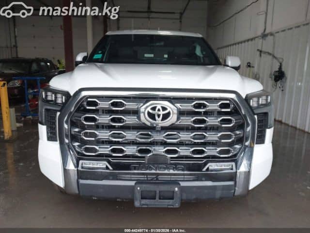 Toyota Tundra III CrewMax 3.5 AT 4WD