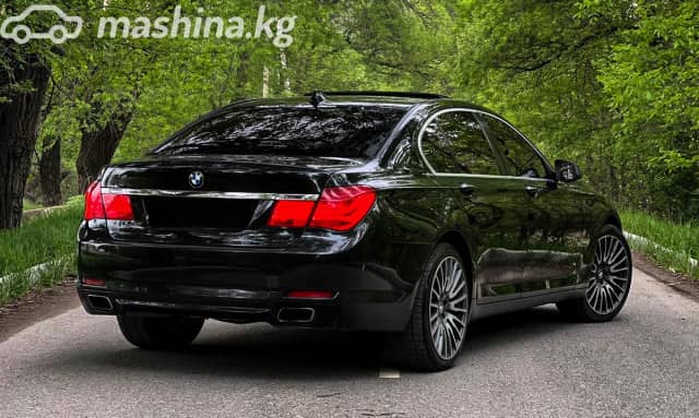 BMW 7 серии V (F01/F02/F04) 740i 3.0 AT