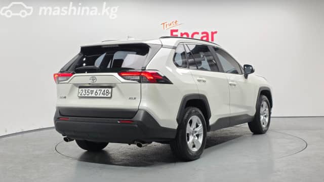 Toyota RAV4 V (XA50) 2.5 AT