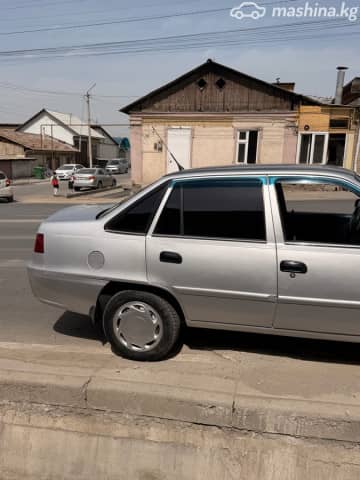 Daewoo Nexia I Рестайлинг 1.5 MT