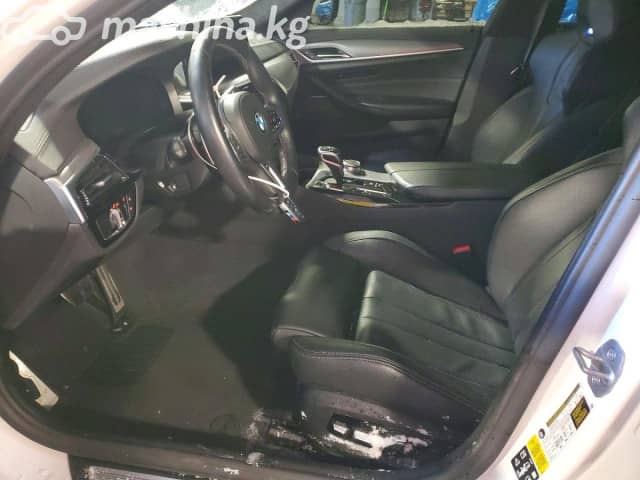 BMW M5 VI (F90) Рестайлинг 4.4 AT 4WD