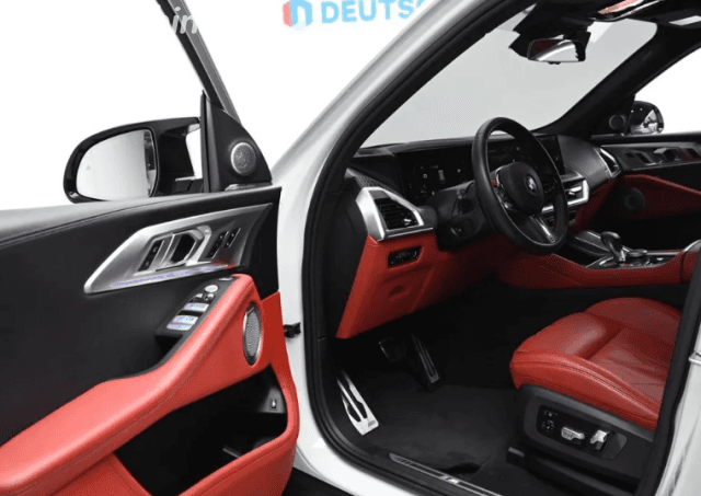 BMW XM 4.4hyb AT 4WD