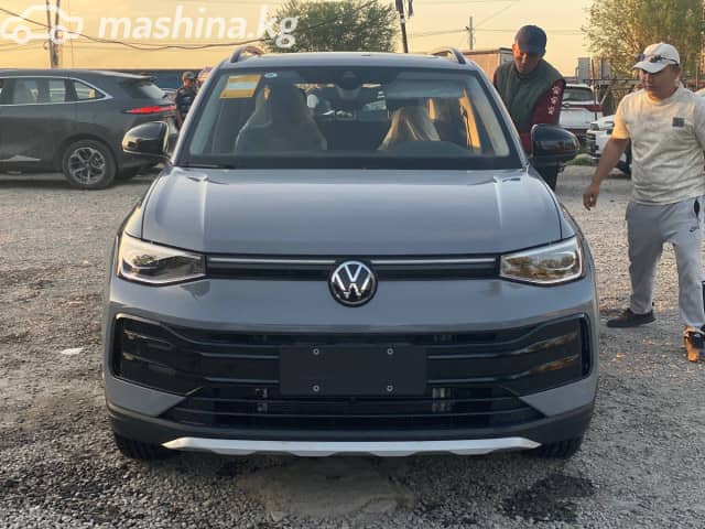 Volkswagen Tharu XR 300 TSI 1.5 AMT