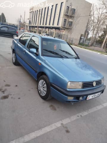 Volkswagen Vento 1.8 MT