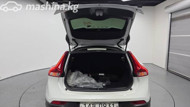 Volvo V40 Cross Country 2.0d AT