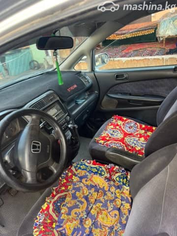 Honda Stream I 1.7 MT