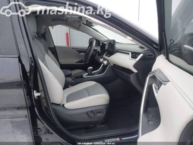 Toyota RAV4 V (XA50) 2.5 AT