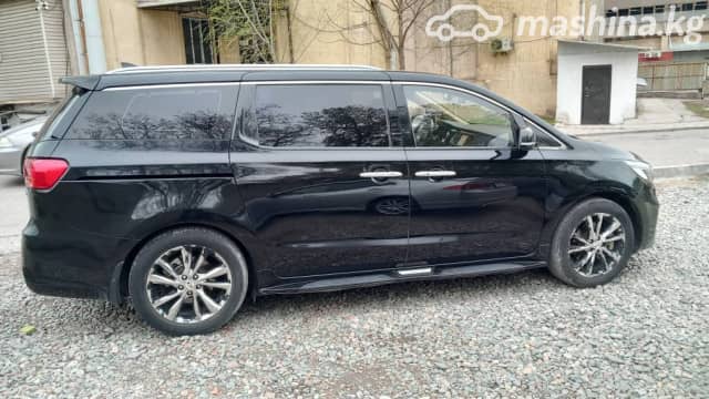 Kia Carnival III 3.3 AT